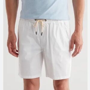 Union flat front elasticized waist white shorts size  small